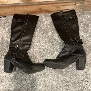 Black boots Natural Soul by Naturalizer size 9